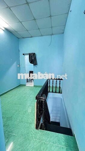 Bán nhà hẻm xe hơi,32 m2 xây 2 lầu,hơn 3 tỷ,Quang Trung,Gò Vấp
