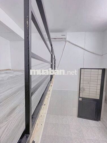 CHO THUÊ PHÒNG CÓ THANG MÁY, GÁC, ĐẦY ĐỦ NỘI THẤT NGAY ETOWN CỘNG HÒA