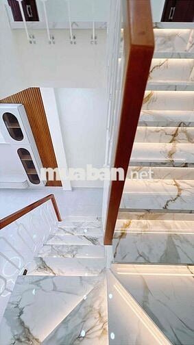 Bán nhà Q7- Phú Thuận-60m2- Phú Mỹ Hưng-5ty750