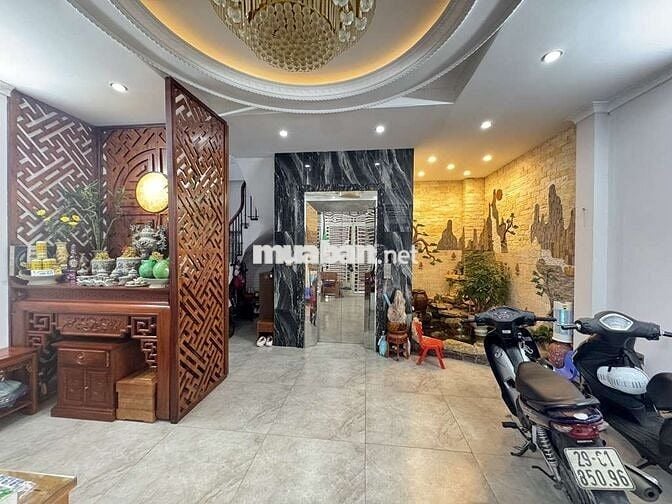 Bán nhà phố Ái Mộ, Bồ Đề, ô tô đỗ cửa, DT 40m x 6 tầng,Giá chỉ 11,9 tỷ
