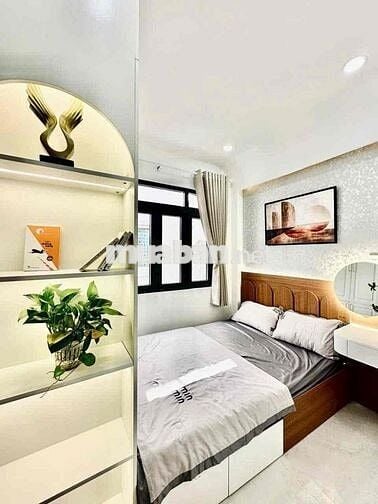 NHÀ ĐẸP Ở NGAY 22E Phạm Văn Hai, P1, Tân Bình - 4 tầng 4pn 4wc cực đep