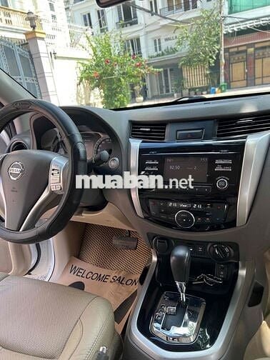 Nissan Navara 4WD 2 cầu số tự động cao cấp 2016