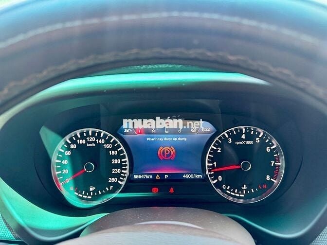 VinFast Lux SA Plus 2019 - Màu xanh - 6vkm