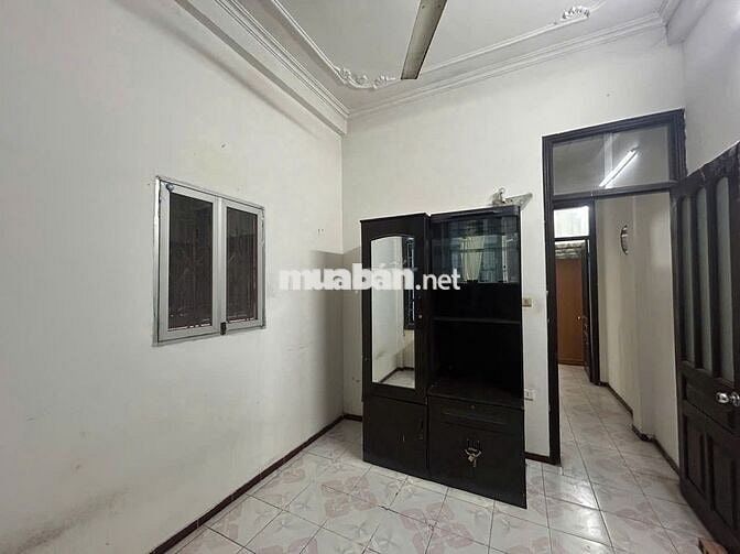 BÁN NHÀ MẶT NGÕ KINH DOANH ĐƯỜNG TRIỀU KHÚC. 5 TẦNG. 4.92 TỶ.