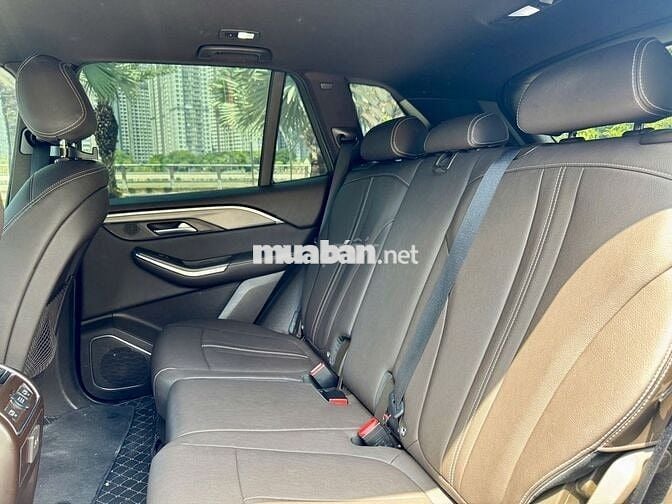 VinFast Lux SA Plus 2019 - Màu xanh - 6vkm