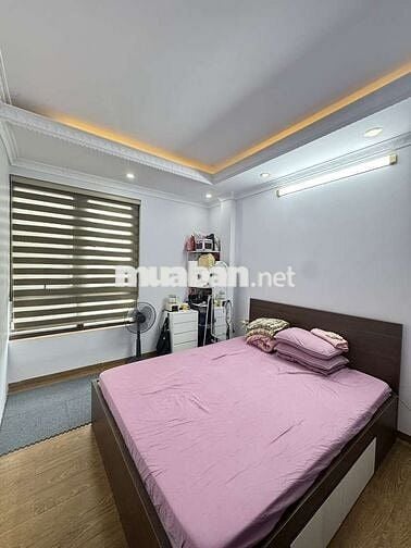 Bán nhà phố Ái Mộ, Bồ Đề, ô tô đỗ cửa, DT 40m x 6 tầng,Giá chỉ 11,9 tỷ