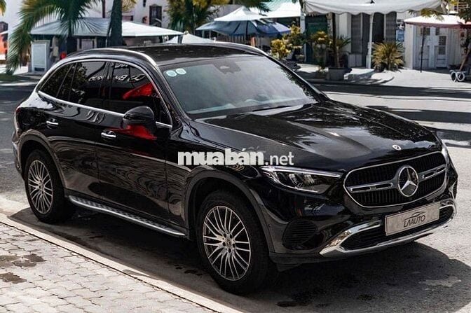 Mercedes GLC200 4matic 2023 17.000km