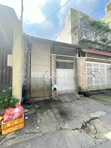 Bán nhà hẽm xe hơi âu cơ 4x20m giá chỉ 85tr/m2