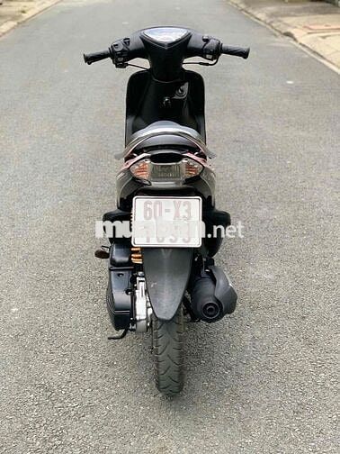 xe yamaha mio con 2005 màu đen len ken mới 95 %