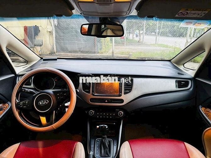 Kia Rondo 2016 2.0 GAT - 100000 km