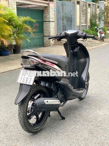 xe yamaha mio con 2005 màu đen len ken mới 95 %