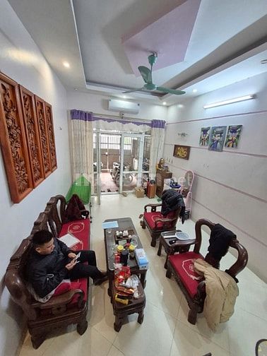NHÀ ĐỂ ĐƯỢC Ô TÔ Ở VĨNH KHANG GẦN TRƯỜNG HỌC