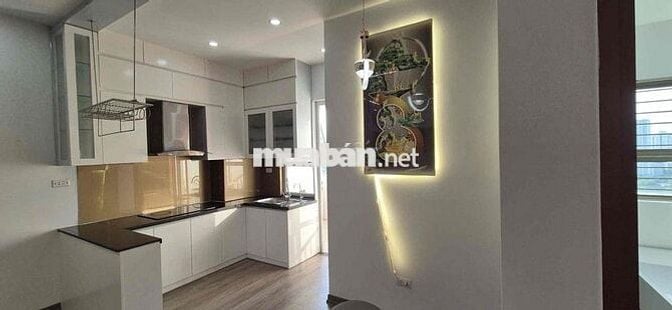 Hot! Chung cư CT6 xala, 65m, 2pn, nội thất xịn, có sổ, ban công ĐN