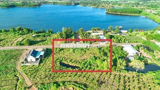 MẶT TIỀN NHỰA ĐỐI DIỆN HỒ LỒ Ô - LONG TÂN - ĐẤT ĐỎ - BRVT