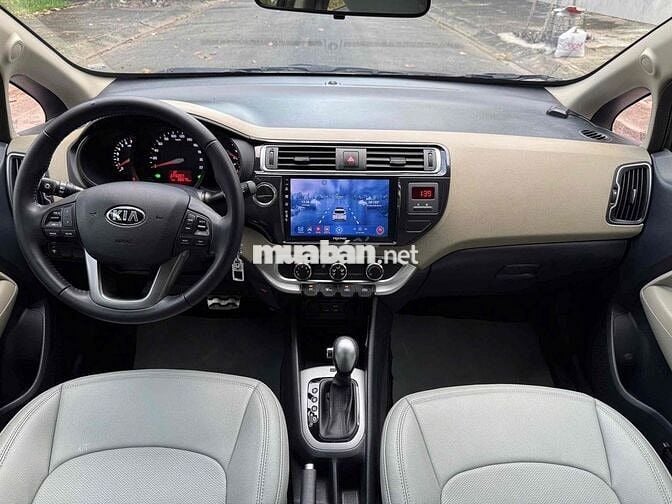 Kia Rio 2015 1.4 AT Sedan - 26000 km