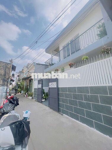 ​💥 Nhà 2 tầng, Tân Phú - Ngang bề thế 9m vuông vức hẻm oto