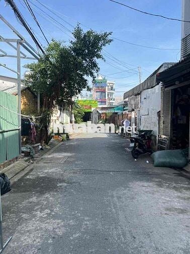 CHO THUÊ NHÀ PHƯỜNG TÂN QUÝ : 4 x 18 M ĐÚC 3TẤM : 4 PN