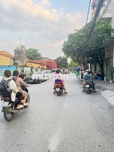 Mặt trục chính đường phú lương
