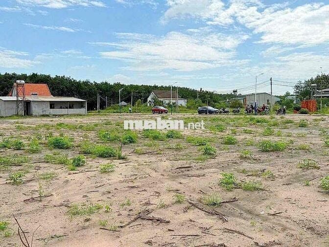 Đất thổ cư sổ sẵn sát bên trung tâm becamec chơn thàng