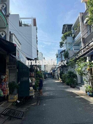 CHO THUÊ NHÀ PHƯỜNG TÂN QUÝ : 4 x 18 M ĐÚC 3TẤM : 4 PN