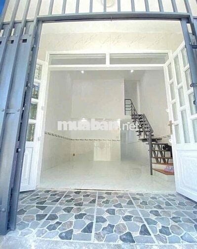 Cho thuê nhà nguyên căn có: 3pn bên đường số 8 - Linh Xuân