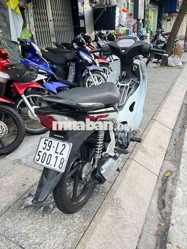 Honda wave black 2018 mới 90% Bstp chính chủ