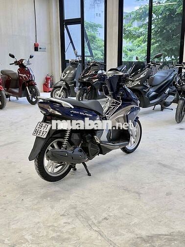 Cần bán Honda Air Blade 125 – giá thương lượng