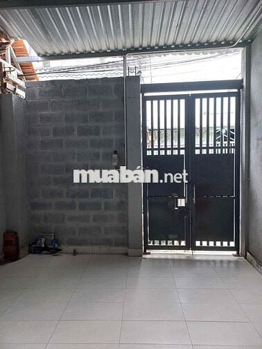 Cho thuê nhà mặt tiền đường 40 – vị trí đẹp, giá cực tốt!