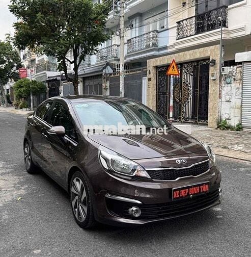 Kia Rio 2015 1.4 AT Sedan - 26000 km