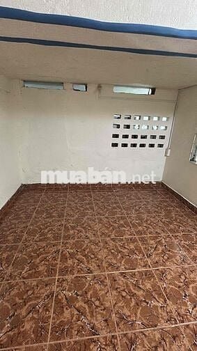 Cho thuê phòng trọ tầng 1 18m2