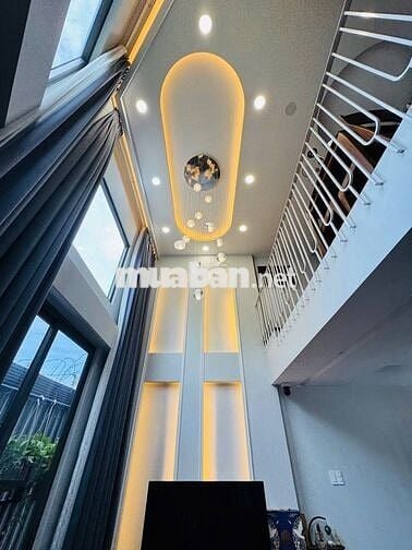 Chính chủ cho thuê nhà mới 4 tầng 3pn nội thất cao cấp, HXH p8 Gò Vấp