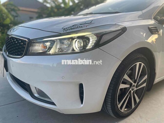 Kia Cerato 2017- 2.0 AT - 7000 km