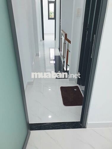 Nhà xinh sổ hồng riêng 4x17, 01 lầu (3pn) gần chợ Xuân Thới Thượng H-M