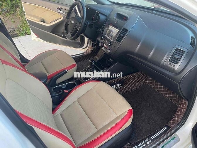 Kia Cerato 2017- 2.0 AT - 7000 km