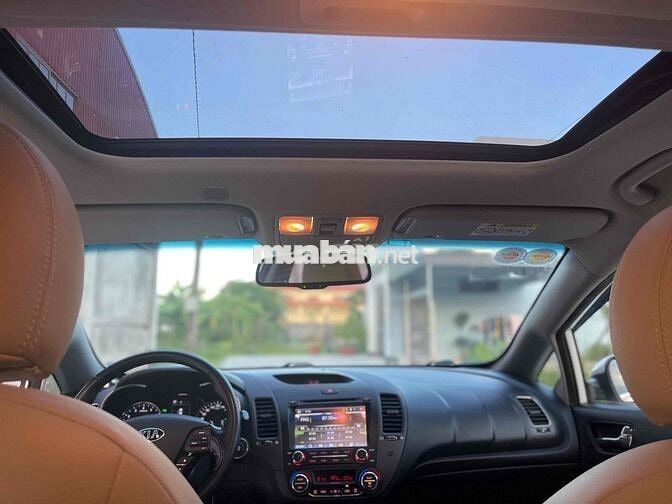 Kia Cerato 2017- 2.0 AT - 7000 km