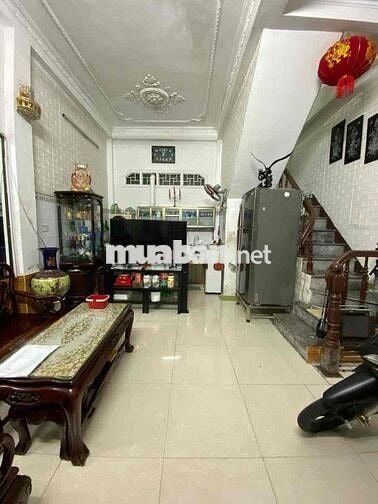 Bán nhà Khương Trung- DT:30m2 x 4 tầng, mặt tiền 5m, giá chỉ 6,x tỷ