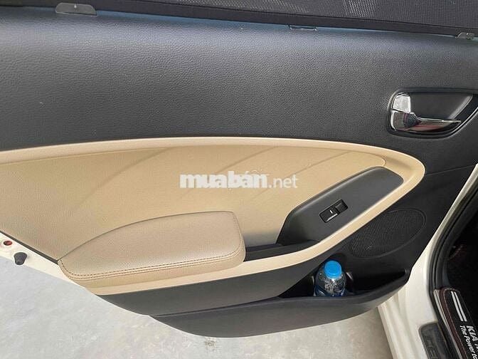 Kia Cerato 2017- 2.0 AT - 7000 km