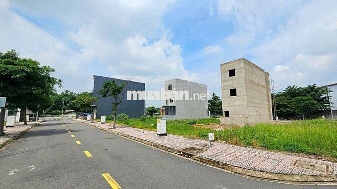 ĐẤT SIÊU ĐẸP GIÁ CỰC RẺ THUẬN AN GẦN AEON MALL  90M² CHỈ 700TR
