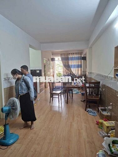 Bán căn hộ 83m 2pn 2wc nhà đẹp 2,6ty