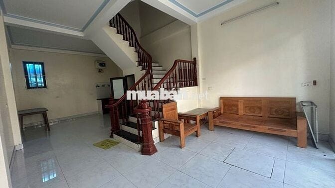 Bát Khối- Nguyên Căn - 40M2× 3Tầng - 4 Ngủ - Ô Tô Đỗ Cửa- 6,5Tr