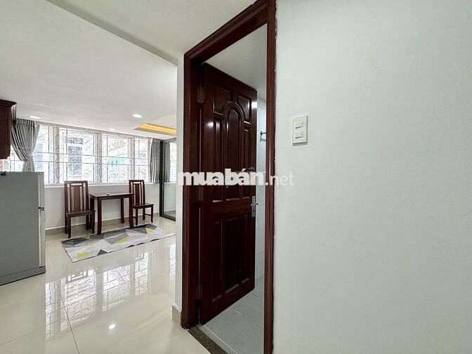 CĂN HỘ SANG TRỘNG TÁCH BẾP 3P ĐI VÒNG XOAY DÂN CHỦ