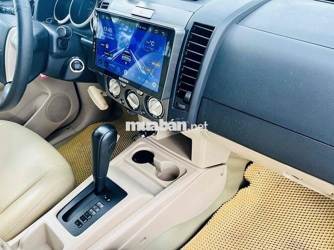 Ford Everest Limited 4x2 máy dầu số tự động 2012