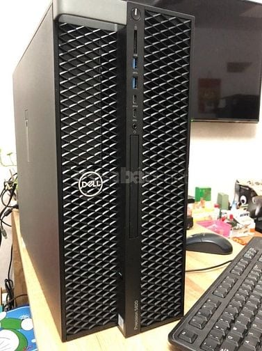 Dell Precision 5820 / Xeon 2123 / Quadro P4000 8GB 