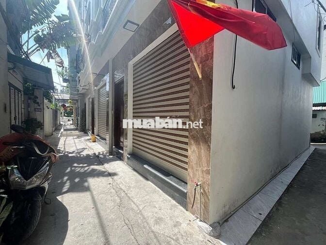 BÁN ĐẤT TẶNG NHÀ , PHƯỜNG KIẾN HƯNG , QUẬN HÀ ĐÔNG