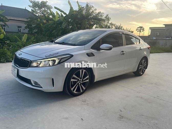 Kia Cerato 2017- 2.0 AT - 7000 km