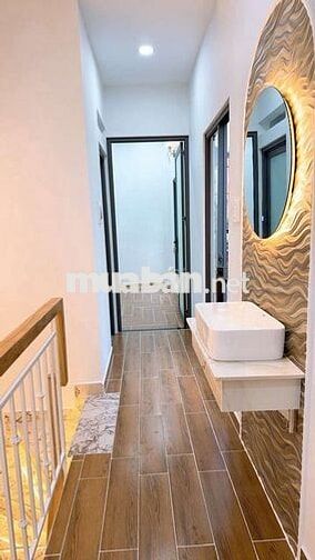 Nhà MT 8M khu phân lô Hưng Phú giá chỉ 2T880, tiện kinh doanh.