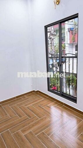 Nhà MT 8M khu phân lô Hưng Phú giá chỉ 2T880, tiện kinh doanh.