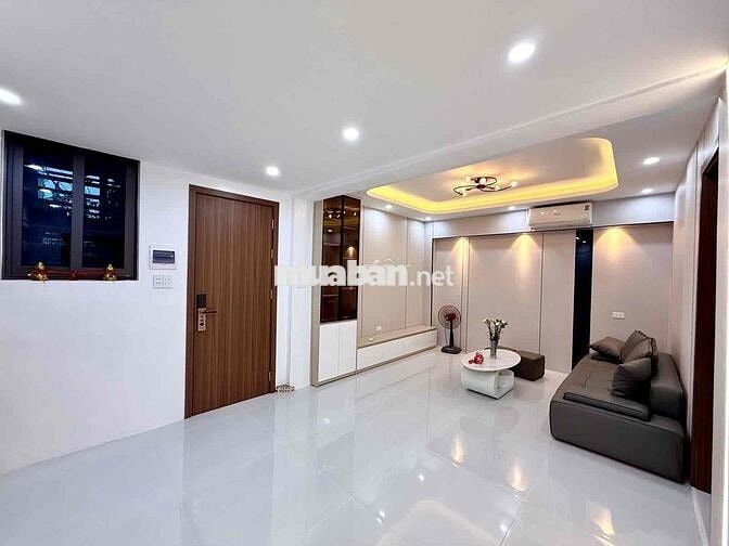 Bán tập thể giải phóng, Thanh Xuân. Dt 80m2, 3n, 2s. Giá 4.98 tý