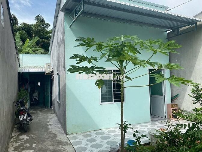 Nhà chính chủ cần cho thuê Trần Hưng Đạo 60m2 có sân trước, sân sau