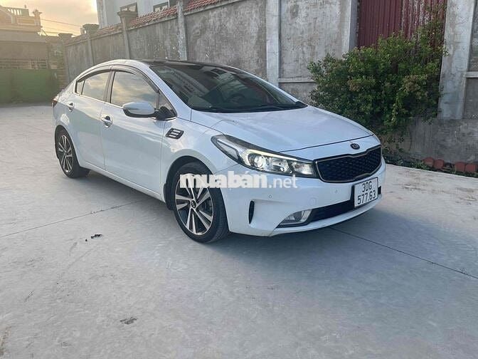 Kia Cerato 2017- 2.0 AT - 7000 km